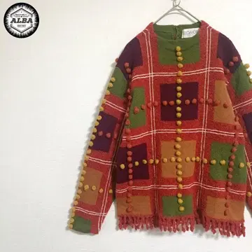 [새상품급] 스웨터 니트 격자 무늬 폼폼 걸리시 프린지 빨간색 레드 긴팔