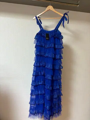 [ Meridian ] 레이스 티어드 원피스