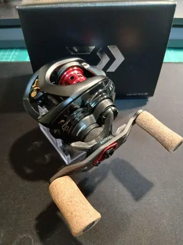 DAIWA SS AIR TW 8.5L
