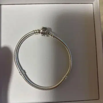 Pandora 팔찌