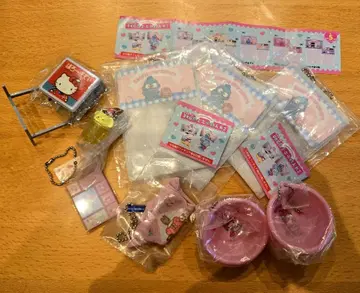 산리오 가챠가챠 9세트 마이멜로디 한교동 키티