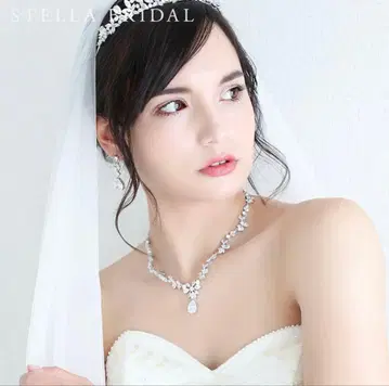 STELLA BRIDAL 크리스탈 티아라 에뚜왈