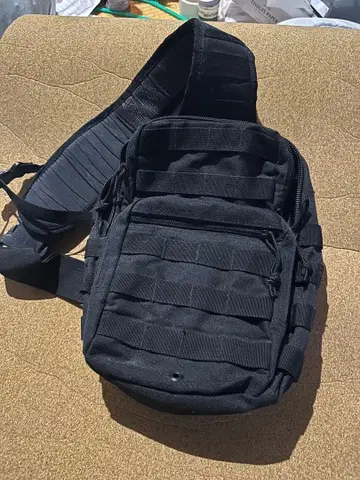 몰 시스템 대응 블랙 바디백