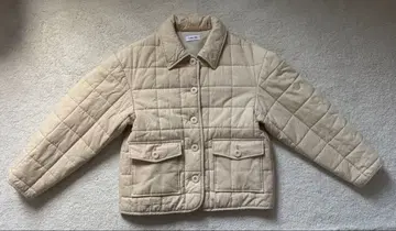 러그 아젬 퀼팅 아우터 화이트 베이지