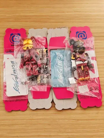 베어브릭 에반게리온 신극장판:Q 2체 세트