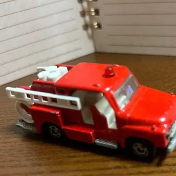 빨간색 소방차 미니카 이스즈 파이어 엔진