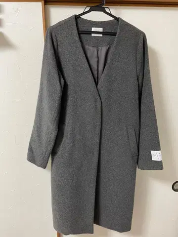 LOWRYS FARM 체스터 코트 그레이