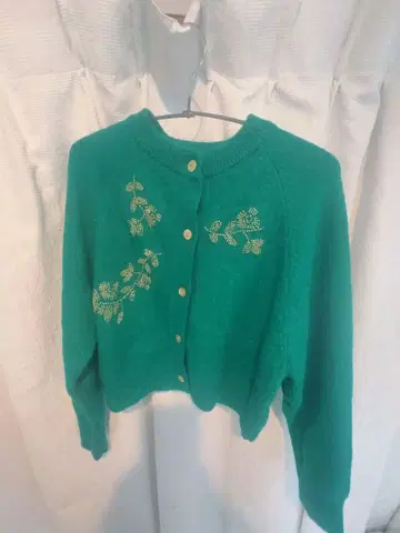 크리스마스 코디 ZARA 니트 가디건 스커트