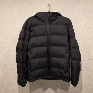 [새상품급] 유니클로 심리스 다운 L 사이즈