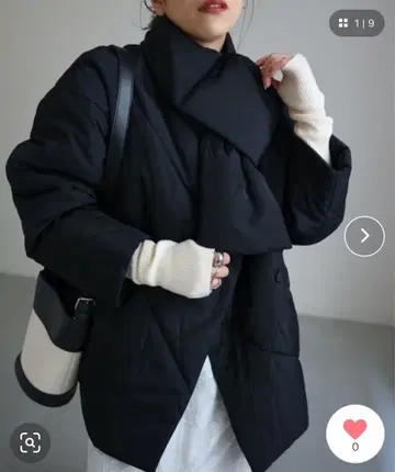 머플러 포함 다운 자켓