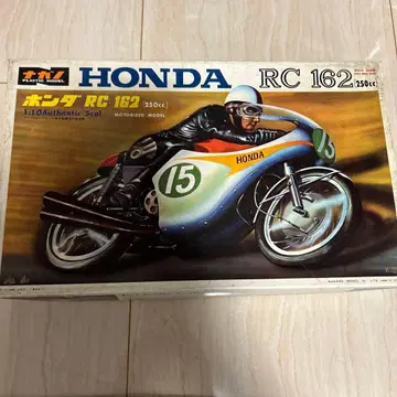 혼다 RC 162 1/10 스케일 프라모델