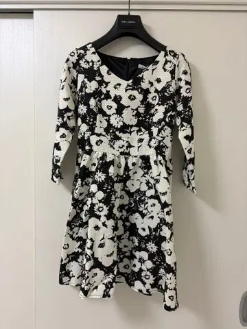 M.deux 꽃무늬 원피스