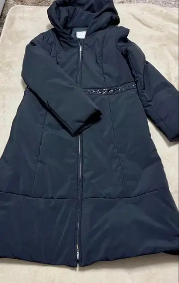 아베닐 에투알 다운 코트