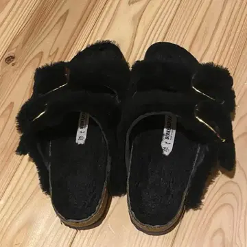 BIRKENSTOCK 보아 샌들 퍼 블랙 샌들 빌켄 레어 콜라보
