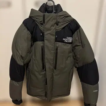 THE NORTH FACE 다운 자켓 바르톨로
