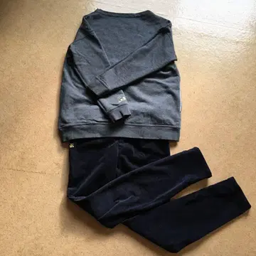 셋업 리치위치 트레이닝복