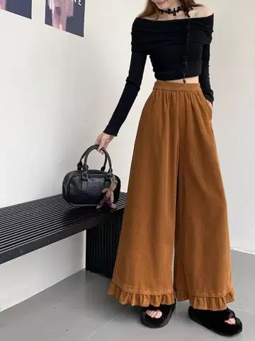 넉넉한 겨울용 외출 팬츠 모임 데이트에 딱!