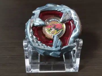 베이블레이드 X 티라노비트 4-70Q