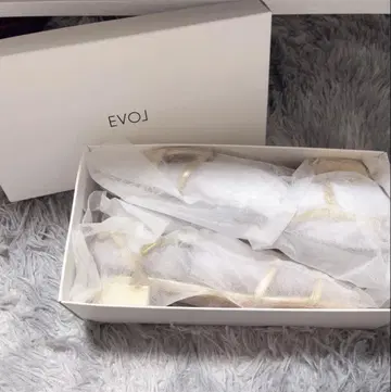 [ 미사용 ] EVOL 포인티드 스트랩 샌들 골드