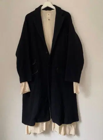 KLASICA 워크 빈티지풍 울 코트 klasica