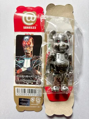베어브릭 시리즈 32 SF 터미네이터 제네시스