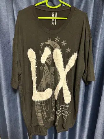 라르크 스위치 블레이드 티셔츠