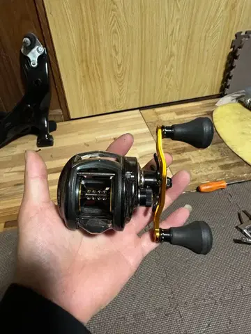 아부가르시아 레보 빅슈터 컴팩트