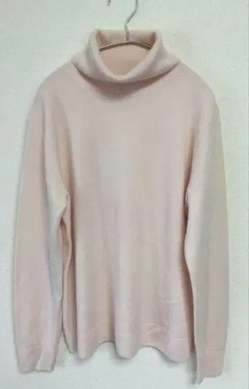 유니클로 여성용 캐시미어 터틀넥 스웨터 루즈핏 니트 XL 연한 핑크