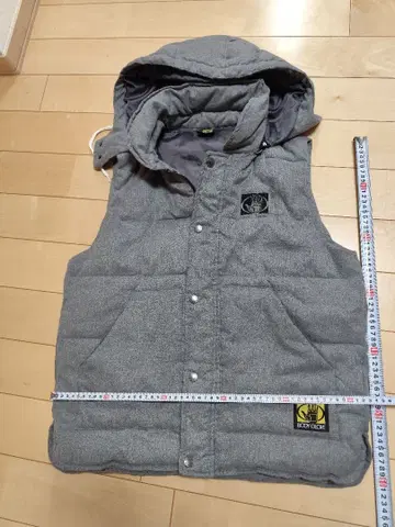 BODY GLOVE 후드 부착 그레이 퀼팅 베스트