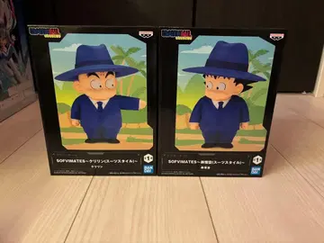 크리린 손오공 수트 스타일 소프트 비닐 피규어 2종 세트