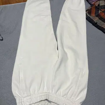 아디다스 맨투맨