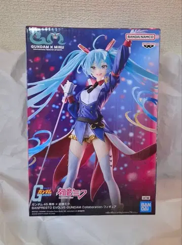 GUNDAM x 하츠네 미쿠 피규어