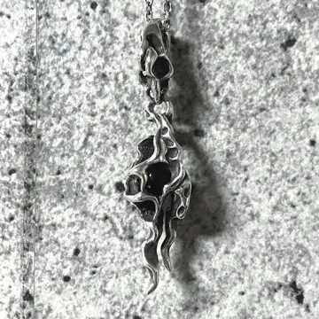 GACKT 착용 목걸이 TAUJAN