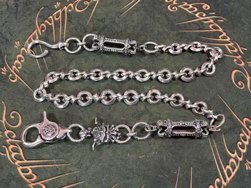 ROYAL ORDER의 카니발 스컬 월렛 체인 로얄오더