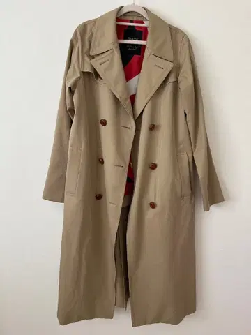 JANTJE_ONTEMBAAR (얀체 온템바르) 트렌치코트 2019