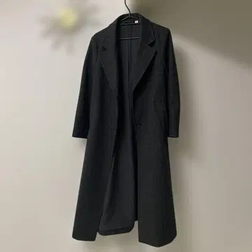 GU 다크 그레이 체스터 코트