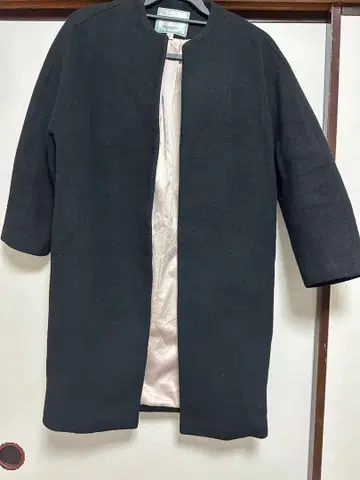 새상품급 체스터 코트