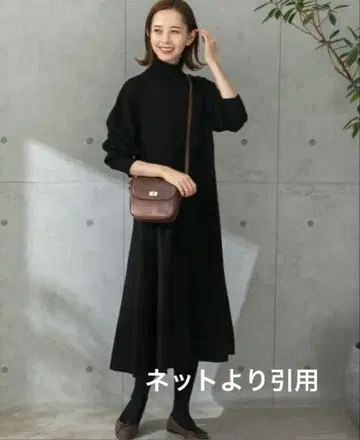 URBAN RESEARCH ROSSO 쿨넥 플레어 원피스 블랙