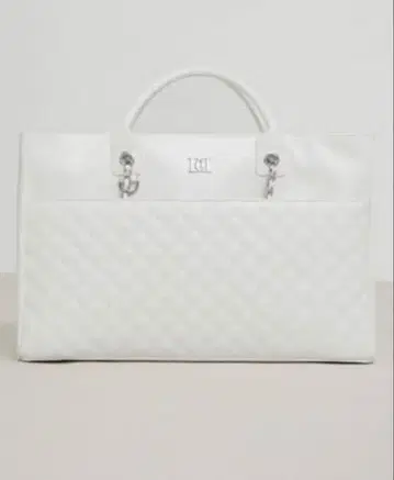 다리치 DD 퀼팅 와이드 멀티 토트백 White