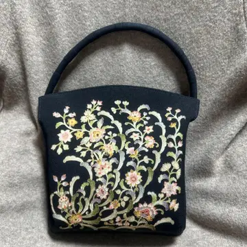 미사용 자수 장식 블랙 백 오카쥬