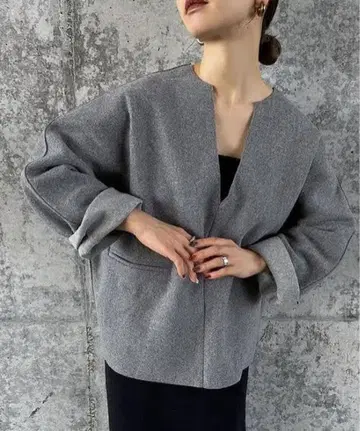 [ 새상품급 ] select moca by son 키넥 오버 풀오버