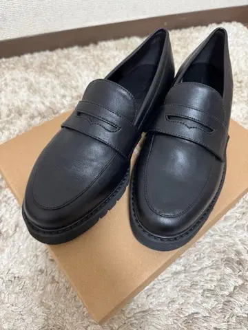 그린 라벨 릴랙싱 청키 로퍼