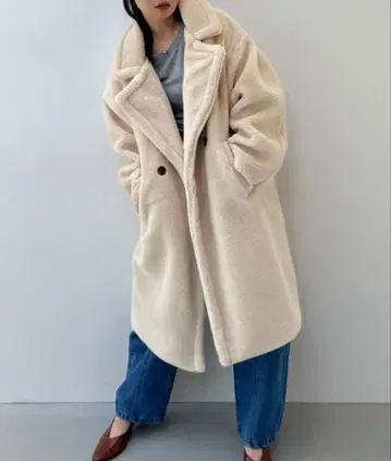 y/m 보아 롱 코트 미사용 새상품 아이보리