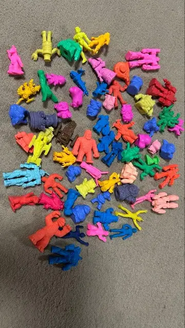 건담 울트라맨 기타 지우개