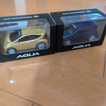 도요타 AQUA 미니카 세트 골드 블루 2개 세트