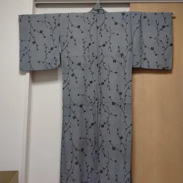 그레이 꽃무늬 코몬 기모노