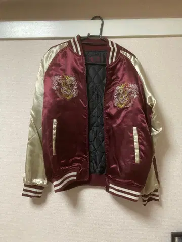 드래곤 자수 스카잔 버건디