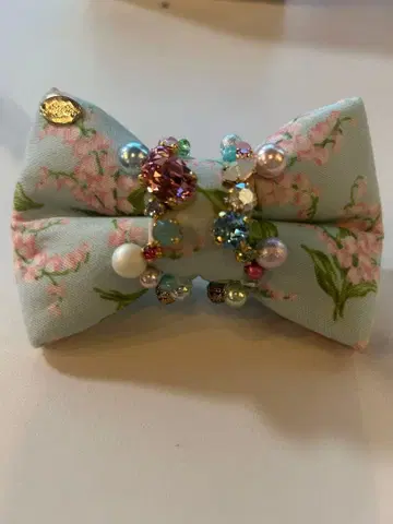 꽃무늬 리본 머리핀 스카이블루 fitafita