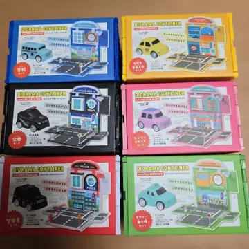 풀백카 포함 디오라마 컨테이너 전 6종 세트 미사용 새상품입니다.