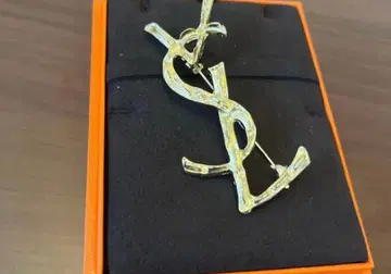 골드 브로치 미사용 새상품